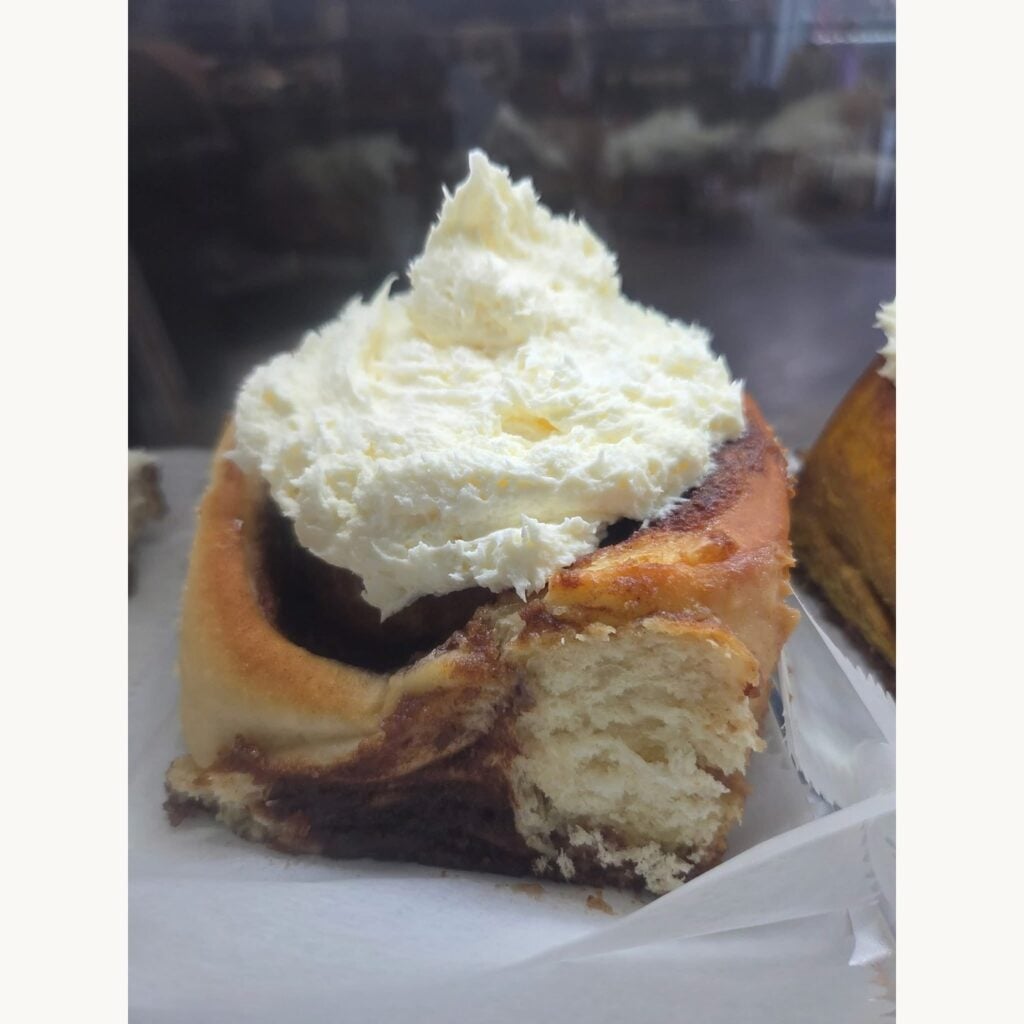 Giant cinnamon roll with cream cheese frosting from The Paperback Bakery at SereniTea Boutique